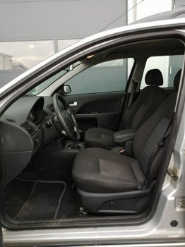 Ford Mondeo Wagon - 1.8-16V Cool Edition NIEUWE APK/CRUISE/TREKHAAK - 1