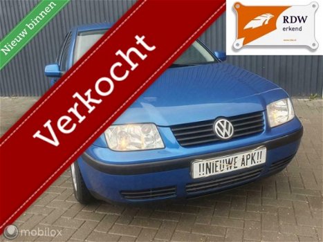 Volkswagen Bora - 2.0 Trendline Nieuwe APK NAP Mooie auto - 1