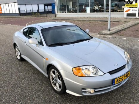 Hyundai Coupé - 2.0i F - 1