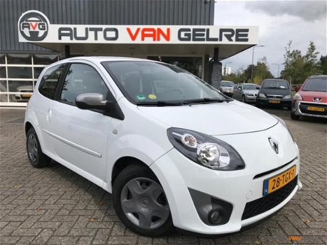 Renault Twingo - 1.5 DCI Night&Day*NAP*Airco*Nw Distribu - 1