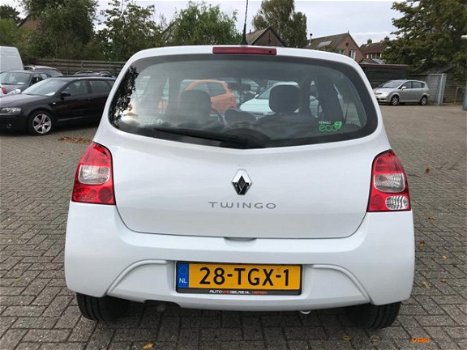 Renault Twingo - 1.5 DCI Night&Day*NAP*Airco*Nw Distribu - 1