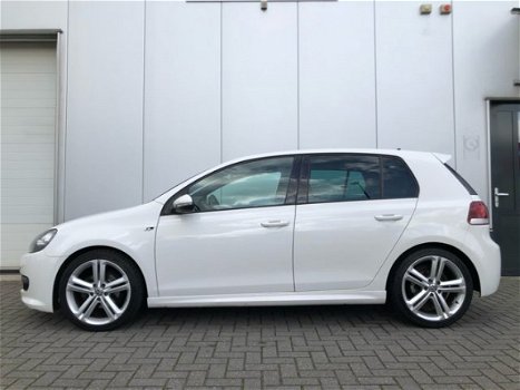 Volkswagen Golf - 1.6 TDI R-Line Navi/Leder/Clima/Cruise - 1