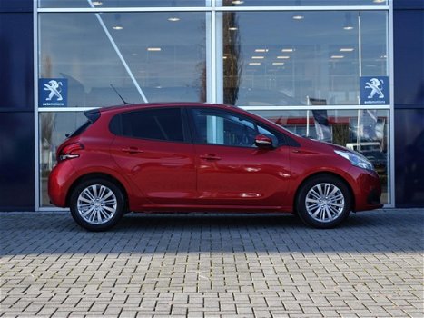 Peugeot 208 - 1.2 82pk Signature | NAVI | PARK PILOT | RIJKLAAR - 1