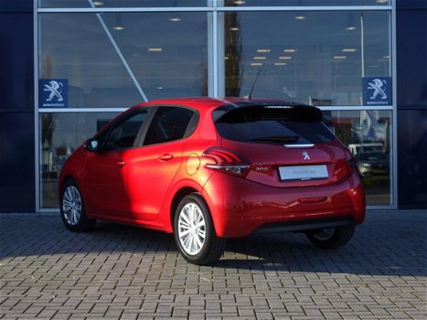 Peugeot 208 - 1.2 82pk Signature | NAVI | PARK PILOT | RIJKLAAR - 1