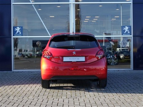 Peugeot 208 - 1.2 82pk Signature | NAVI | PARK PILOT | RIJKLAAR - 1