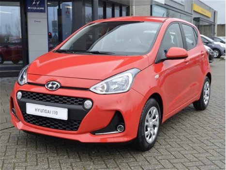 Hyundai i10 - 1.0i Comfort airco radio usb cruise centraal deurv cruise airco - 1