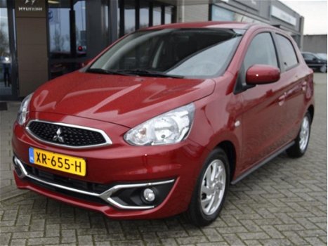 Mitsubishi Space Star - 1.0 Active navigatie airco lm velgen centraal smar tlink - 1