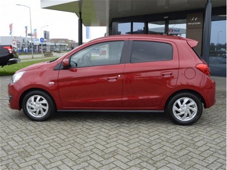 Mitsubishi Space Star - 1.0 Active navigatie airco lm velgen centraal smar tlink - 1