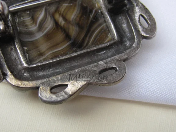 Broche Miracle zilverkleurig met bruin gestreepte glas steen 3.9x3.3 cm - Afbeelding 3