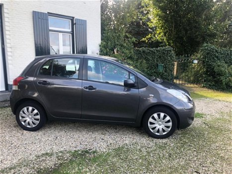 Toyota Yaris - 1.3 VVTi Aspiration - 1