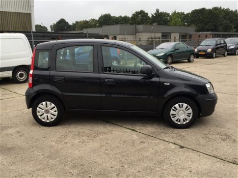 Fiat Panda - 1.2 Actual, 5-DEURS, 121.692 KM NAP, WEGENBELASTING MAAR €19, - PER MAAND - 1