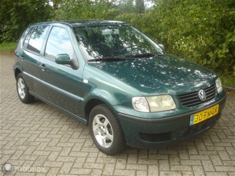 Volkswagen Polo - 1.9 SDI Trendline - 1