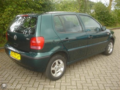 Volkswagen Polo - 1.9 SDI Trendline - 1