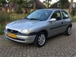 Opel Corsa - 1.2i-16V Onyx met stuurbekrachtiging en weinig echte KM'S - 1 - Thumbnail