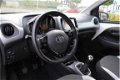 Toyota Aygo - 1.0 VVT-i x-play | Rijklaar | Camera | Airco | Bluetooth - 1 - Thumbnail