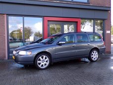 Volvo V70 - 2.5T AWD Edition Classic Supernette auto