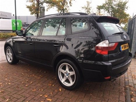 BMW X3 - 2.0d X-Drive High Executive Automaat Airco/ECC, Navigatie, Panoramadak - 1