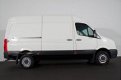 Volkswagen Crafter - 35 2.0 TDI L2H2. 165pk. Navi. Cruise. Trekhaak. 3zits. Airco. Geveerde stoel - 1 - Thumbnail