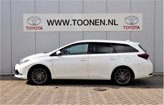 Toyota Auris - TS 1.8 Hybrid Exclusive Leder-Navigatie-Panoramadak-NL auto - 1