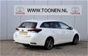 Toyota Auris - TS 1.8 Hybrid Exclusive Leder-Navigatie-Panoramadak-NL auto - 1 - Thumbnail