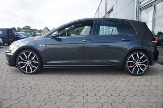 Volkswagen Golf - 2.0 TDI GTD SPORT & SOUND Navi Camera Led Pdc 1ste Eigenaar Nederlandse Auto - 1