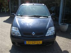 Renault Mégane - Megane Scenic Elysee 1.6 16v