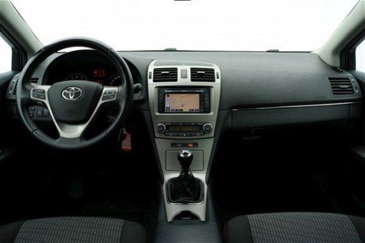 Toyota Avensis - 1.8 VVT-i Sedan Business, Navi, Trekhaak - 1