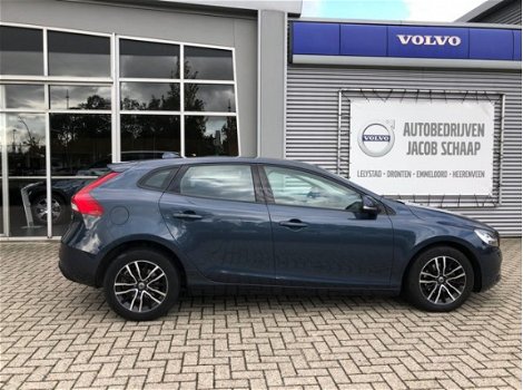 Volvo V40 - 2.0 D2 Nordic+ - 1