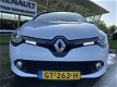 Renault Clio Estate - 1.5 dCi 90Pk ECO Night&Day Airco MediaNav PDC - 1 - Thumbnail