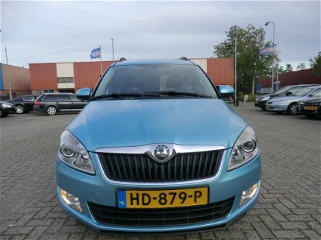 Skoda Roomster - 1.2 TSI Style BOVAG/Climat/Navi/PDC/Pano/LM - 1