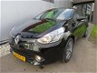 Renault Clio Estate - 0.9 TCe Night&Day Navi Airco Bluetooth Cruise PDC - 1 - Thumbnail