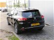 Renault Clio Estate - 0.9 TCe Night&Day Navi Airco Bluetooth Cruise PDC - 1 - Thumbnail