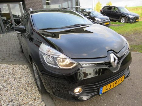 Renault Clio Estate - 0.9 TCe Night&Day Navi Airco Bluetooth Cruise PDC - 1