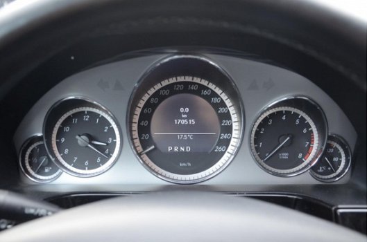 Mercedes-Benz E-klasse Estate - 200 CGI Business Class Avantgarde Navigatie Trekhaak Automaat - 1