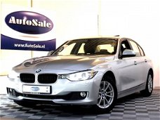 BMW 3-serie - 320i xDrive Executive AUT SCHUIFDAK NAVI XENON BT PDC '12