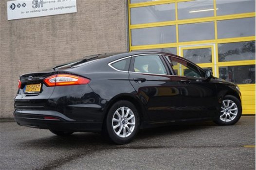 Ford Mondeo - 1.6 TDCi Titanium BJ2015 LED | LMV16