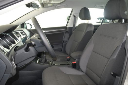 Volkswagen Golf - 1.4 TSI 125PK Comfortline / Navigatie / Adaptieve Cruisecontrol - 1