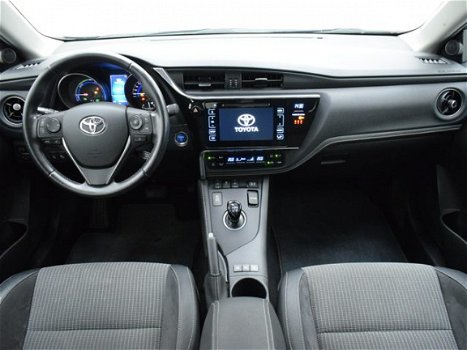 Toyota Auris Touring Sports - 1.8 Hybrid 136pk Automaat Lease Plus NL Edition - 1