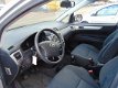 Toyota Avensis Verso - 2.0 VVT-I Luna 7 Stoelen - 1 - Thumbnail