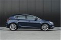 Opel Astra - 1.6 Turbo 180 PK Cosmo +NAVI+SPORTSTOELEN+LEER - 1 - Thumbnail