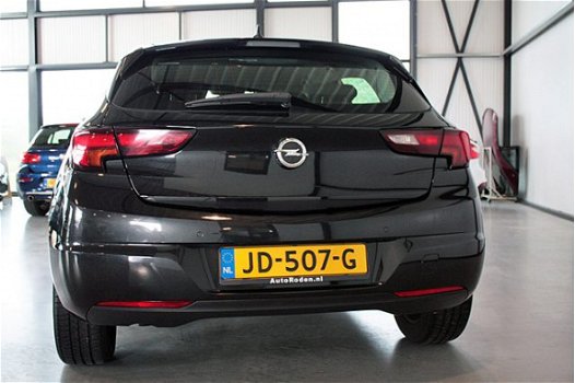 Opel Astra - 1.6 CDTI 81Kw Business+ Nav/PDC/DAB - 1