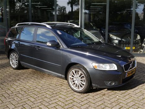 Volvo V50 - 1.6D S/S Sport*Xenon*Navi*EXPORT/EX.BPM - 1