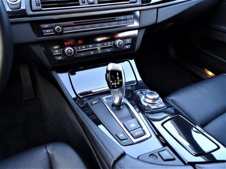 BMW 5-serie - 523i High Executive | Xenon | Navigatie | Perfect onderhouden | 6 cilinder | Automaat - 1