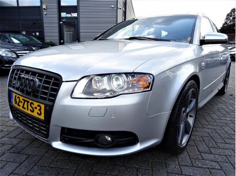 Audi A4 Avant - 4.2 V8 S4 quattro | Recaro Leder interieur | Facelift | Automaat | Navigatie | 344PK - 1