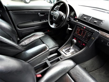 Audi A4 Avant - 4.2 V8 S4 quattro | Recaro Leder interieur | Facelift | Automaat | Navigatie | 344PK - 1