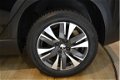 Peugeot 2008 - ALLURE 1.2 110pk Navigatie / Grip control - 1 - Thumbnail