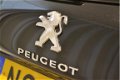 Peugeot 2008 - ALLURE 1.2 110pk Navigatie / Grip control - 1 - Thumbnail