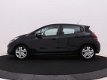 Peugeot 208 - 1.2 PureTech Signature | cruise controle | navi | airco | NEFKENS DEAL | - 1 - Thumbnail