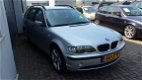 BMW 3-serie Touring - 316i Black & Silver *AIRCO*18 INCH*ZEER MOOI - 1 - Thumbnail