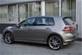 Volkswagen Golf - 1.2 TSI R-Line Clima|PDC|Xenon|LED Grijs Metallic - 1 - Thumbnail